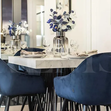 Contemporary Luxe Duplex In The Heart Of By Rems マラガ